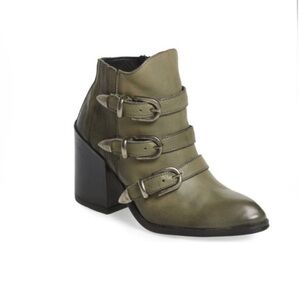 Baske California‎ | ‘Roscoe’ Buckled Ankle Boot NIB